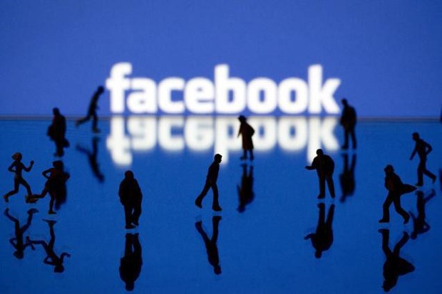Facebook bazı özelliklerini tüm kullancılara açtı nedir bu özellikler