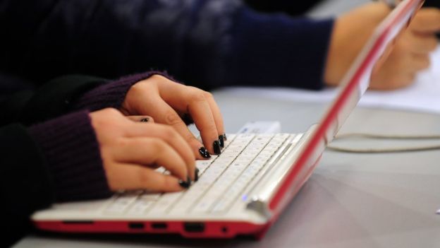 Bilgisayar kodu yazmakta Kadınlar daha başarılı Bilgisayar kodu yazmakta Kadınlar daha başarılı