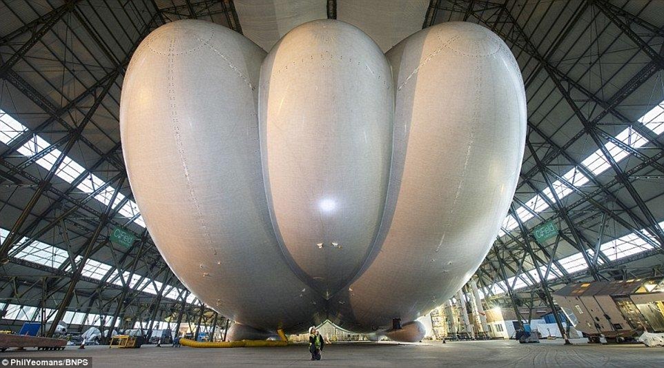 Dünyanın en büyük Uçağı Airlander'in test uçuşu için geri sayım