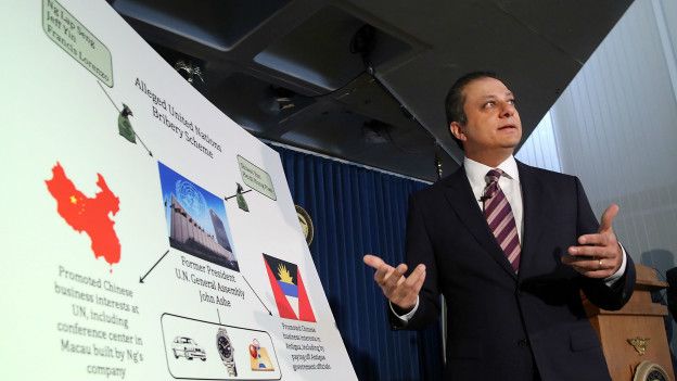 Savcı Preet Bharara'dan tarihi çete operasyonu Savcı Preet Bharara'dan tarihi çete operasyonu