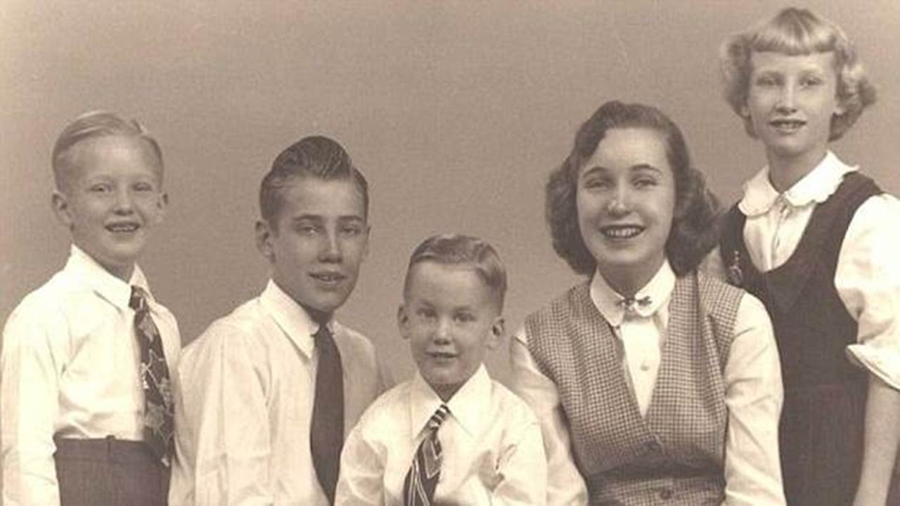 Donald Trump's mother WAS an immigrant chasing the American dream Donald Trump's mother WAS an immigrant chasing the American dream