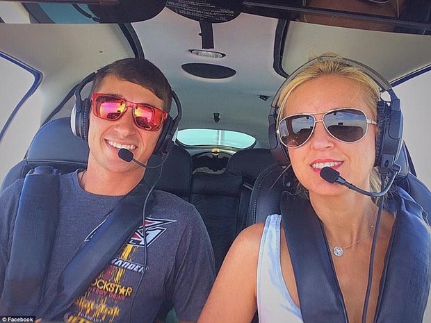 Small aircraft crashes into Los Angeles town house killing two