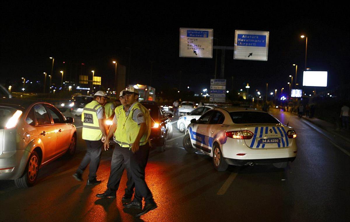 Three suicide bombers kill at least 28 and wound 60 detonating explosive vests in Istanbul airport