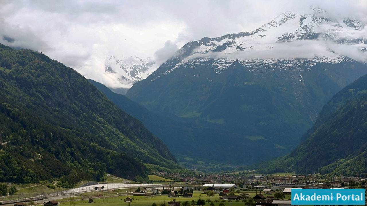 Look inside world's longest rail tunnel in Switzerland Look inside world's longest rail tunnel in Switzerland