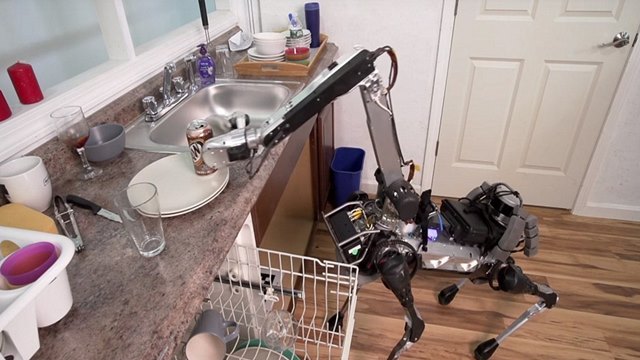 Boston Dynamics: Amazing new semi-autonomous 'dogs'