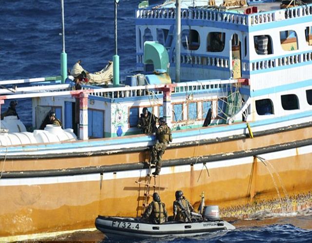 Navy discovers massive haul of more than a TONNE of heroin worth £160 MILLION on four fishing boats in the Indian Ocean bound for Europe Navy discovers massive haul of more than a TONNE of heroin worth £160 MILLION on four fishing boats in the Indian Ocean bound for Europe