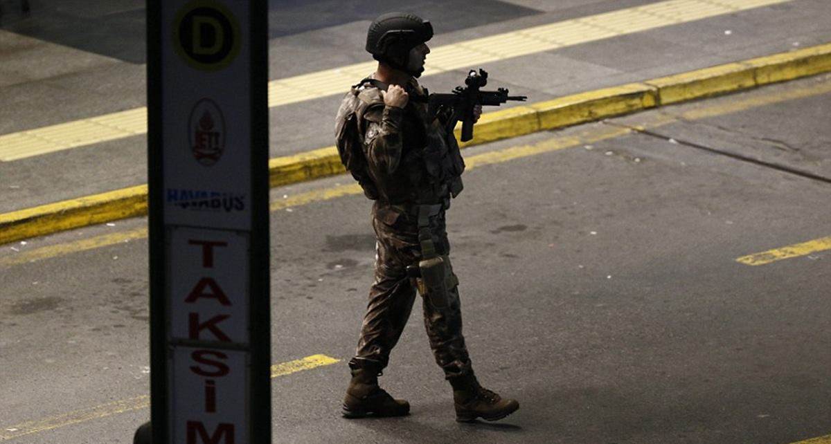 Three suicide bombers kill at least 28 and wound 60 detonating explosive vests in Istanbul airport