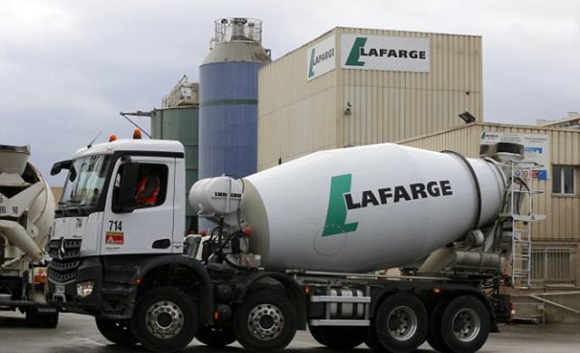 British clergyman known as 'Vicar of Baghdad' suspended by charity after claims he was involved in paying ransoms to buy back sex slaves from Islamic State