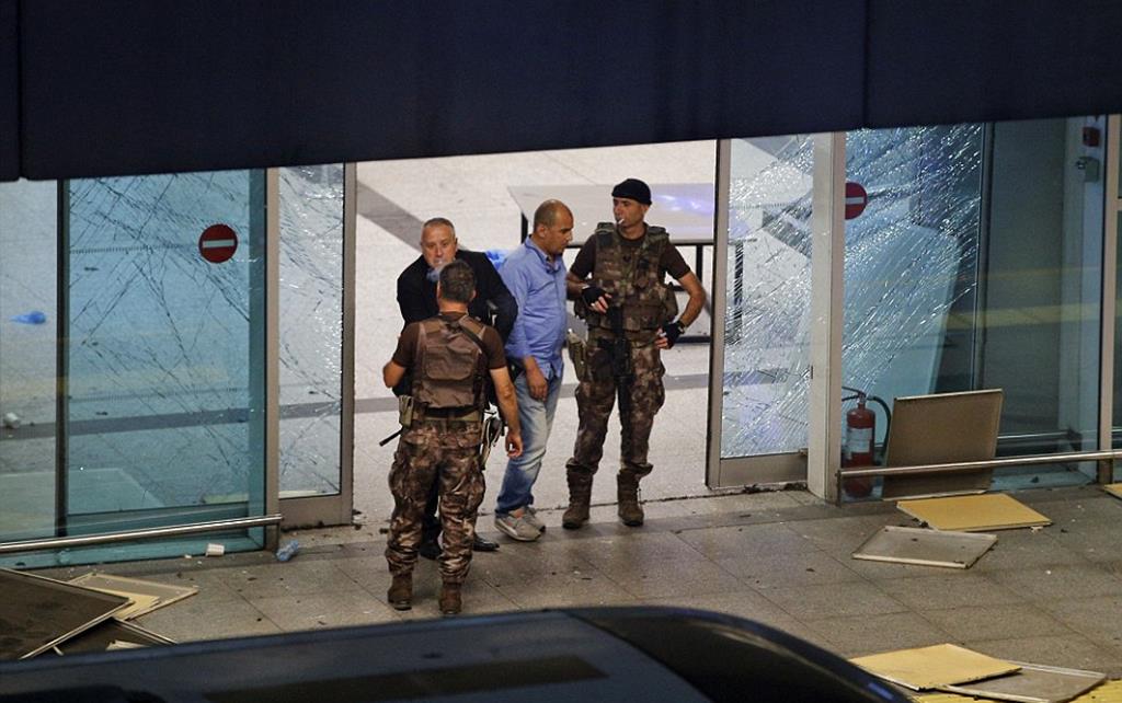 Terrör İn Turkey: Terrorist Attacks And Video Details For İstanbul Ataturk Airport