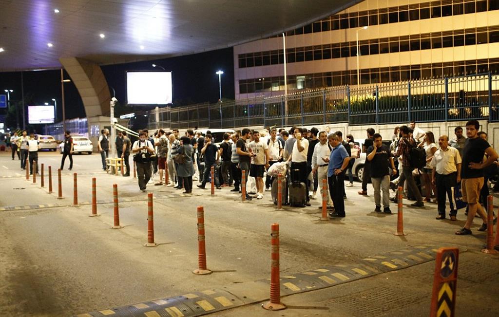 Terrör İn Turkey: Terrorist Attacks And Video Details For İstanbul Ataturk Airport