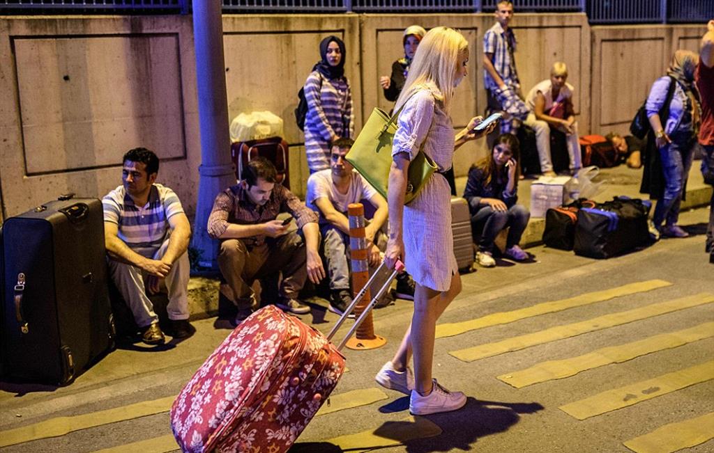 Terrör İn Turkey: Terrorist Attacks And Video Details For İstanbul Ataturk Airport