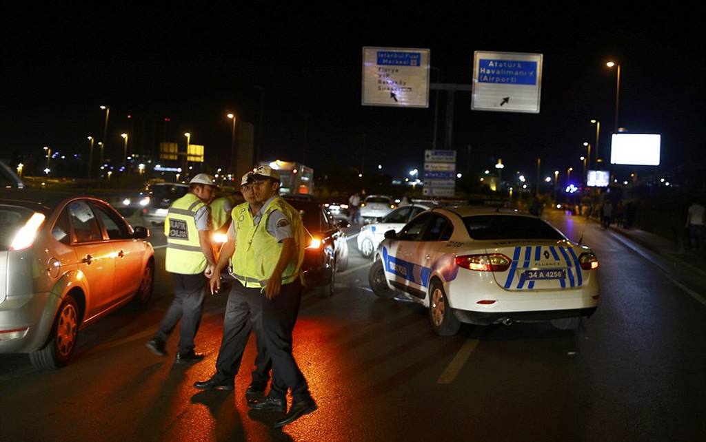 Terrör İn Turkey: Terrorist Attacks And Video Details For İstanbul Ataturk Airport