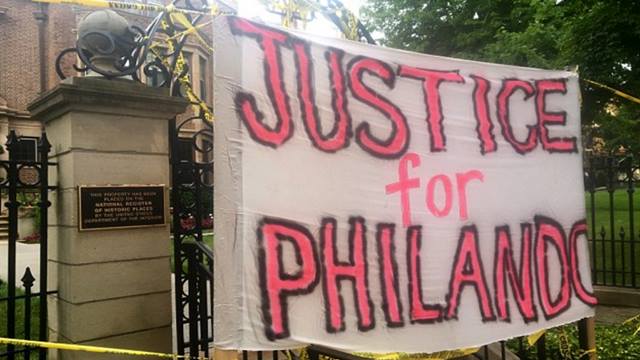 'Would this have happened if the passengers were white? I don't think so: Minnesota governor decries police racism after cop shoots dead black man in his car