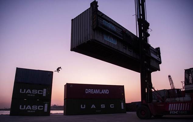 Spectacular show: Freerunners show off exceptional skill at Haydarpasa Port in Turkey