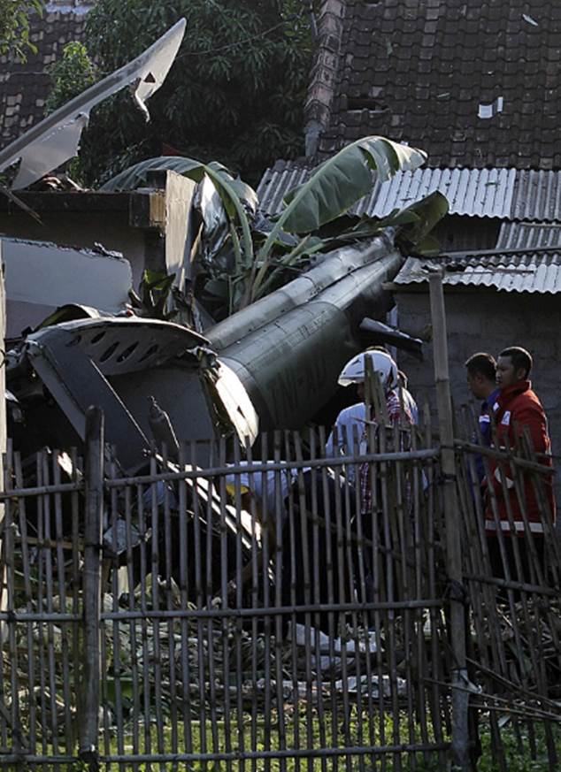 Summaries of news headlines from around the world