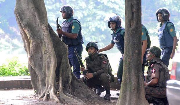 Bangladeş'ten sonra Sırbistan'da kafe baskını 5 ölü 25 yaralı
