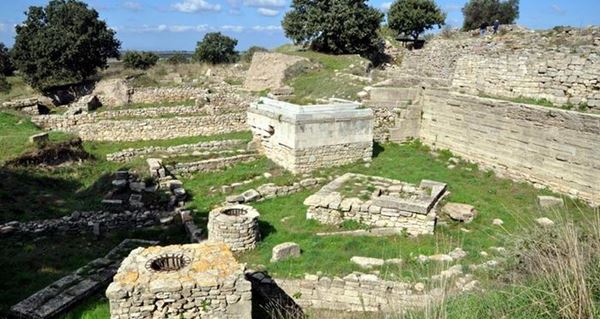 Truva’yı   keşfeden   mucit   kimdir?