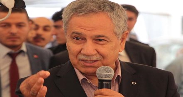 B.Arınç:Millet 'kibirlenme, senden büyük Allah var'