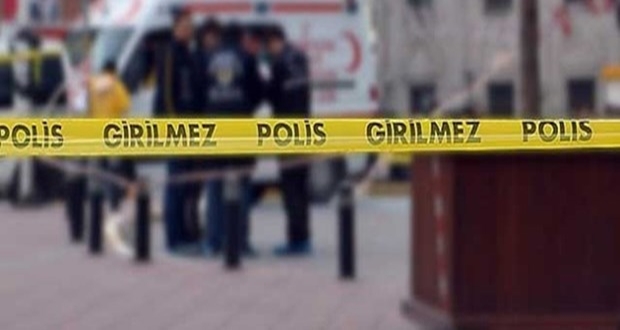 İstanbul Beyoğlu'da asılmış halde erkek cesedi bulundu