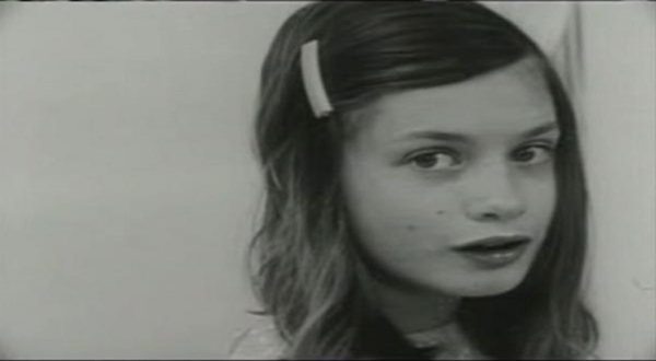 O'nu Bir sandalyeye bağladılar 13 yıl böyle yaşadı!