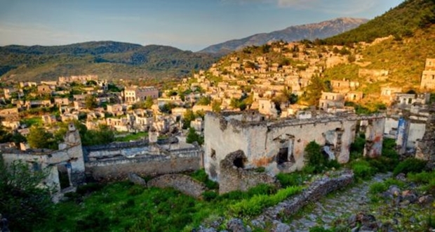 Kayaköy : Bir zamanlar barış içinde yaşamanın simgesi