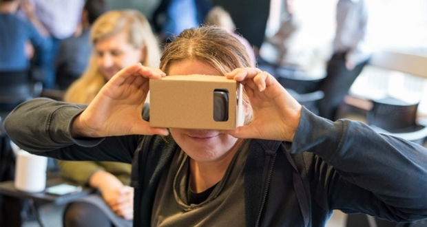 Porno endüstrisi umudunu sanal gerçekliğe bağladı