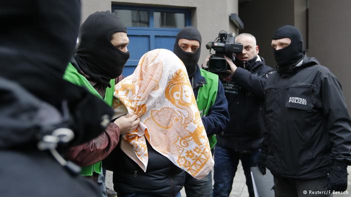 DW Türkçe: 'Berlin Savcılığı zanlıların Berlin'de saldırı planladığını açıkladı.