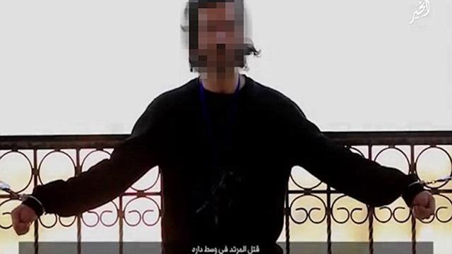 ISIS fanatics blow up journalists by packing ISIS fanatics blow up journalists by packing