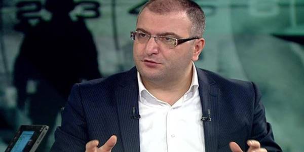 Cem Küçük hakkında suç duyurusu: FETÖ Terör örgütüne üye olma+Şantaj