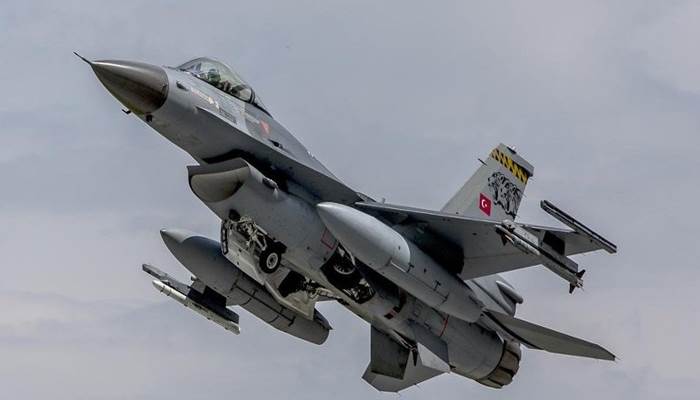 Türk Silahlı Kuvvetleri'nden 25 Nisan'da Şengal'e yapılan hava harekatı hakkında yeni bir açıklama geldi. Türk Silahlı Kuvvetleri'nden 25 Nisan'da Şengal'e yapılan hava harekatı hakkında yeni bir açıklama geldi.