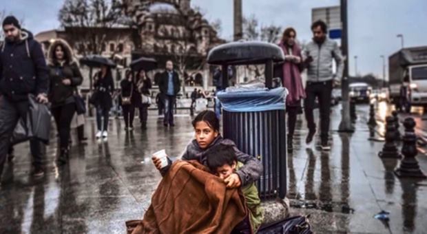 İstanbul artık Suriyeli sığınmacıların şehri (Huzur bitti) İstanbul artık Suriyeli sığınmacıların şehri (Huzur bitti)