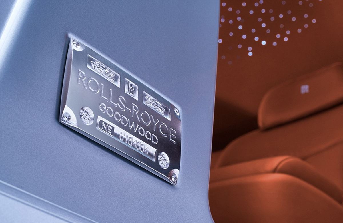 Rolls-Royce reveals its new Phantom