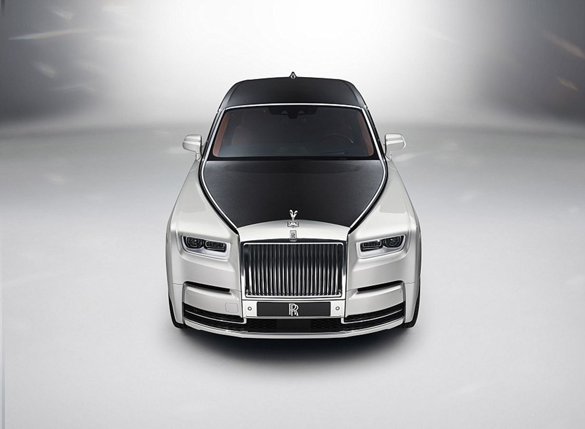 Rolls-Royce reveals its new Phantom