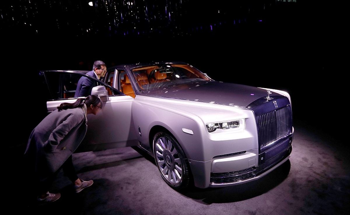 Rolls-Royce reveals its new Phantom