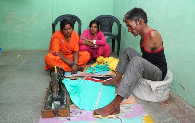 Watch: Courageous man born with no arms becomes professional tailor