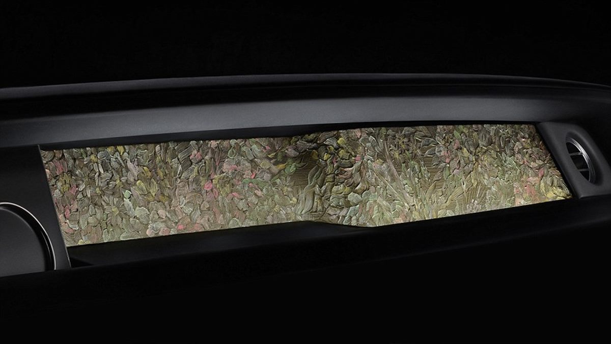 Rolls-Royce reveals its new Phantom
