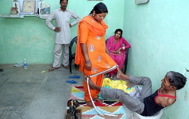 Watch: Courageous man born with no arms becomes professional tailor