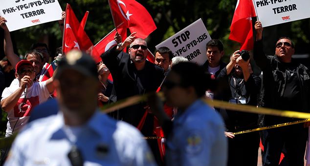 Türkiye acil kodlu bir notayı Alman Dışişleri Bakanlığına iletti