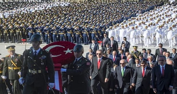 Devlet erkanı 30 Ağustos Zafer Bayramı dolayısıyla Anıtkabir'de