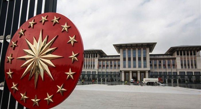 Bekir Bozdağ'dan CHP'ye Yanıt: Cumhurbaşkanı'na soru sorulamaz