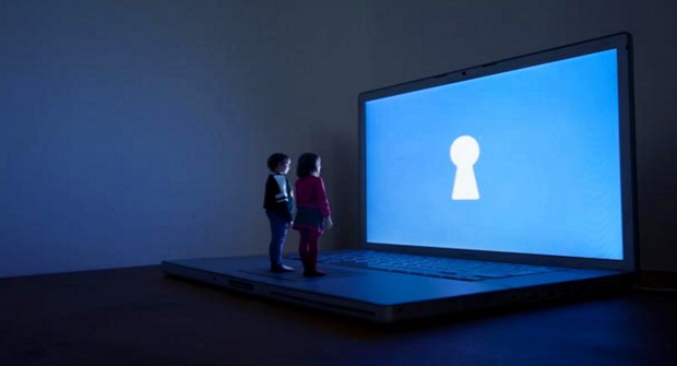 Pedofil Çetesiyle Mücadele Eden Anneler Pedofil Çetesiyle Mücadele Eden Anneler