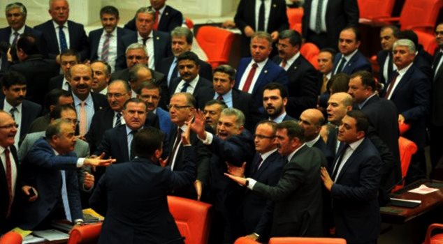 Gündemin sıcak gelişmeleri: 'Yıldırım Israrın sonu hayır olmaz'