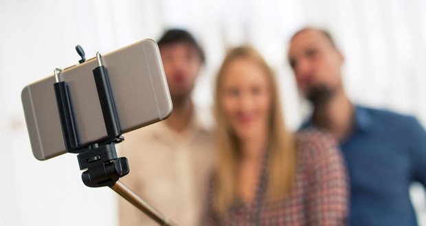 Selfitis: Selfie Ruhsal bozukluğun bir göstergesi mi?