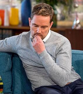 Acute Myeloid: What is acute myeloid leukaemia? (AP)