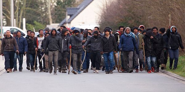 Chilling scenes French borderfive shot Chilling scenes French borderfive shot