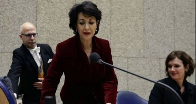 Hollanda Fatma Şahin'in Deventer kentini ziyaret etmesine karşı çıktı