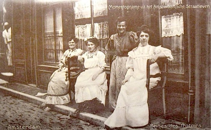 Library Archive: The dawn of Amsterdam's red light district 