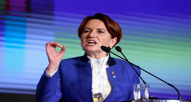 Meral Akşener'den Erdoğan'a: Bak aynaya hain kimmiş göreceksin