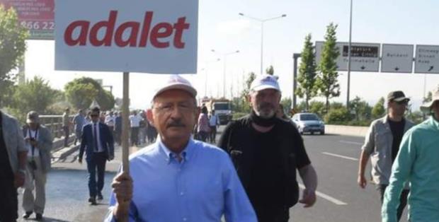 Canlı Anlatım: Adım Adım Seçim Sonuçları Yorumlar-Eleştiriler Canlı Anlatım: Adım Adım Seçim Sonuçları Yorumlar-Eleştiriler