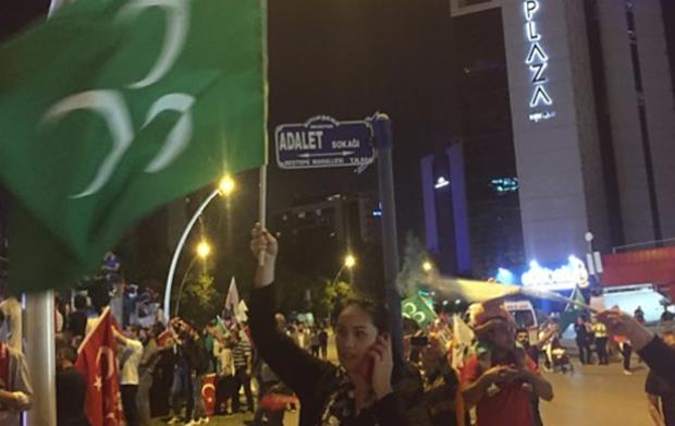 Canlı Anlatım: Adım Adım Seçim Sonuçları Yorumlar-Eleştiriler Canlı Anlatım: Adım Adım Seçim Sonuçları Yorumlar-Eleştiriler